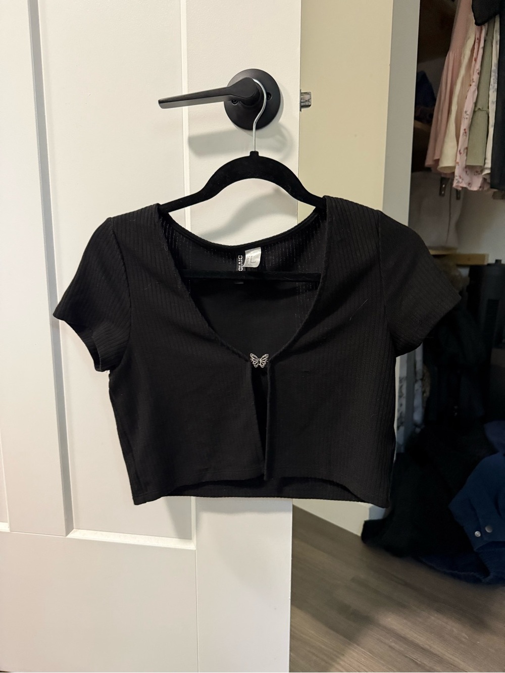 H&M Black Short Sleeve Crop Top with Butterfly Accent